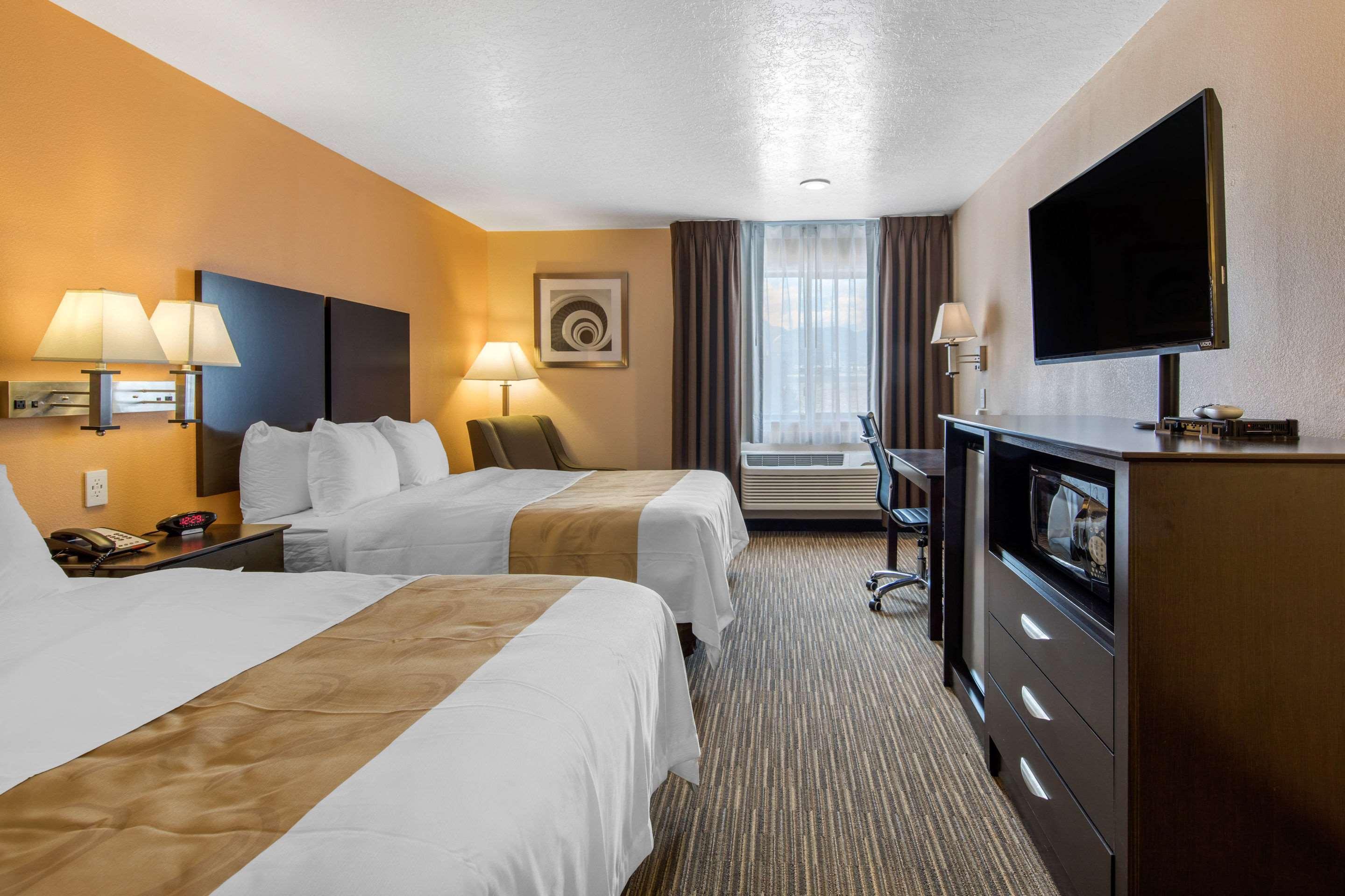 Quality Inn & Suites Albuquerque North Near Balloon Fiesta Park Exterior foto